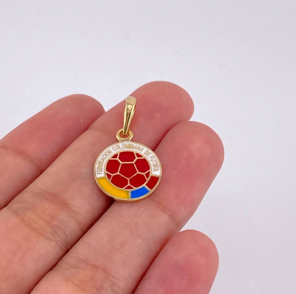 47 Dije Escudo Selección 2 g / 2.5 cm Oro Amarillo 18K