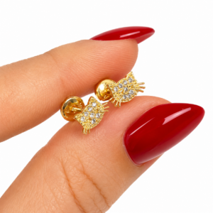 ChatGPT Image 9 jun 2026, 15_24_39 Topos Gato Circones Blancos Oro amarillo 18k 1,05 Gr / 8 mm