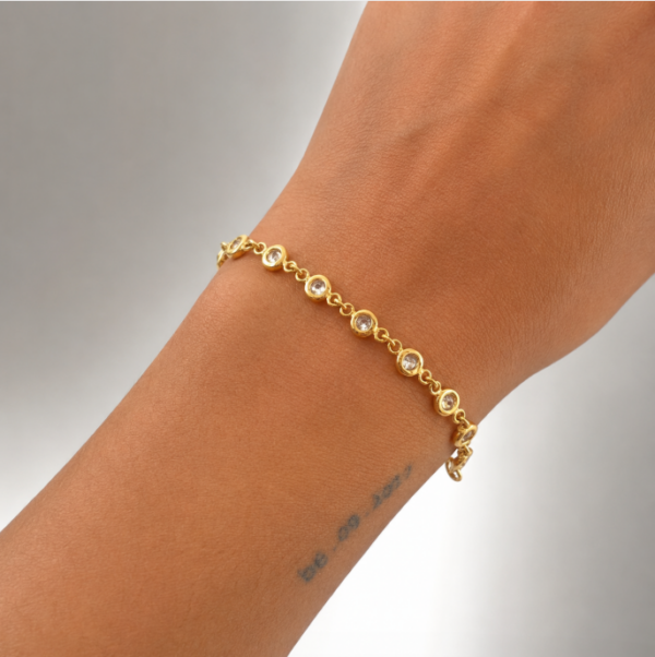 Pulso Roll-On Burbujas 5.95gr / 18cm / 4.6mm Circones Blancos Oro Amarillo 18K