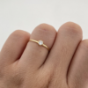 Anillo Solitario Oro amarillo 18k / Talla 6 / 0,75 Gr / 1,1 mm