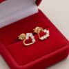 en_caja_roja_2K_202606091605 Topos corazon con swarovski blanco 1.6gr/ Largo 0.7cm Oro Amarillo