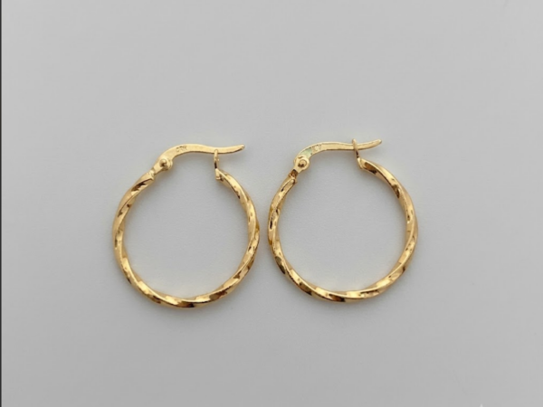 Captura de pantalla 2026-07-22 155246 Candonga Entorchada Oro amarillo 18k 1,2 Gr / 2,3 Cm